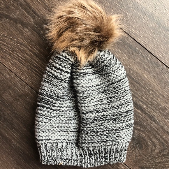 Boutique Mommy and Me Heart Winter Hat Set - Picture 3 of 5